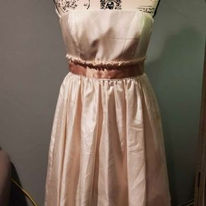 Women's size 6, The Limited Event,  cream, strapless special occasion dress. Euc